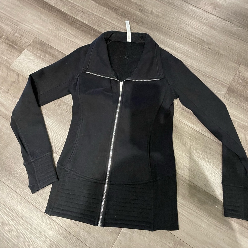 Lululemon Women’s Jacket